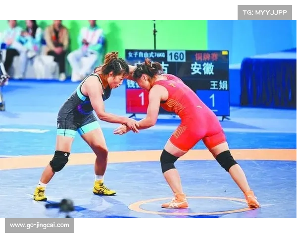 救球摔倒后双方倒地喘息 全运会女单决赛现意志比拼